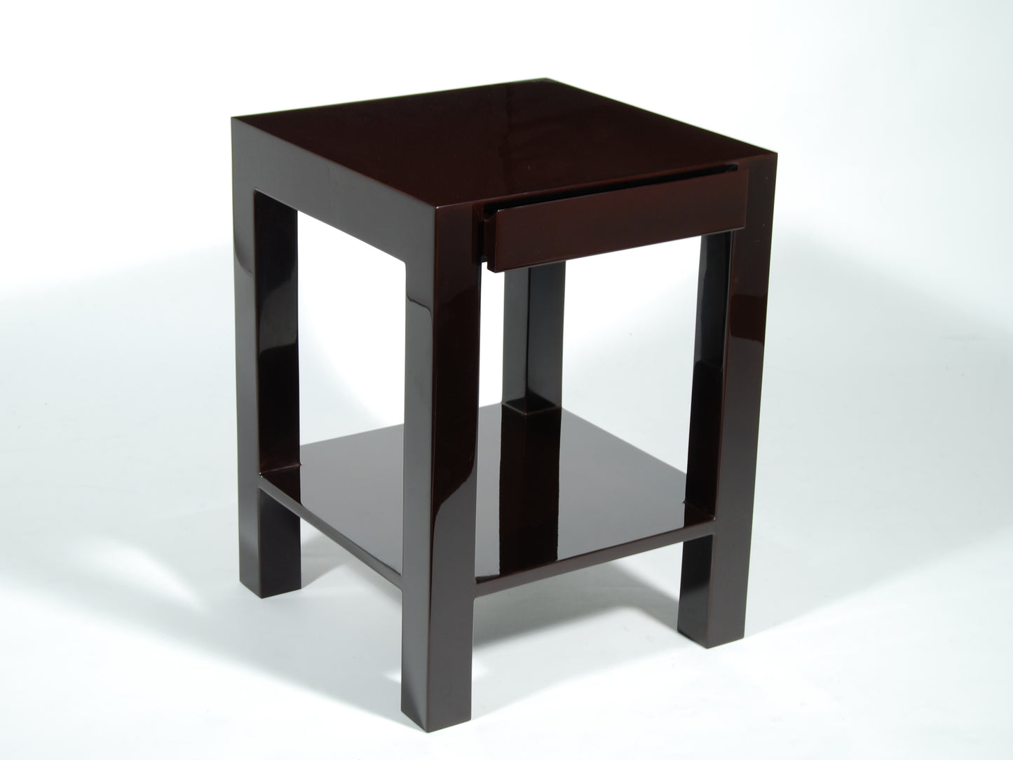 Lido Side Table: LF-25BR